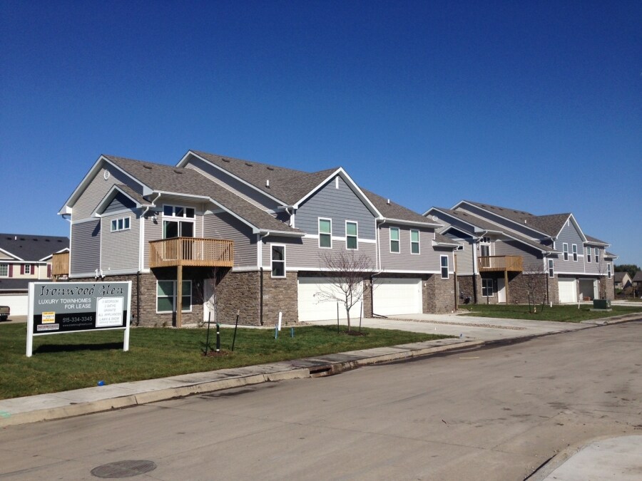 2275 3rd Ave SW, Altoona, IA 50009 Townhome Rentals in Altoona IA
