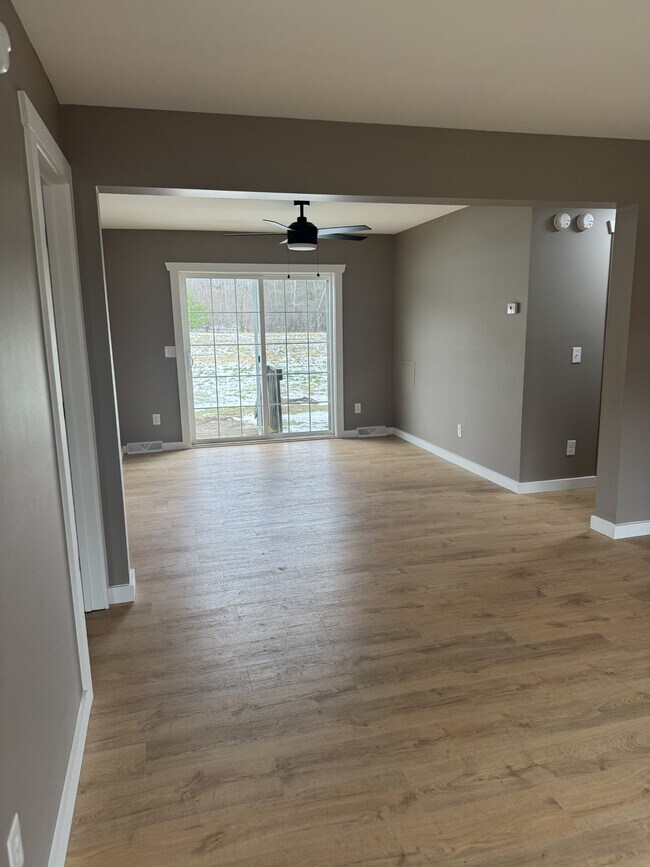 Foto del edificio - 311 Ashley Rd