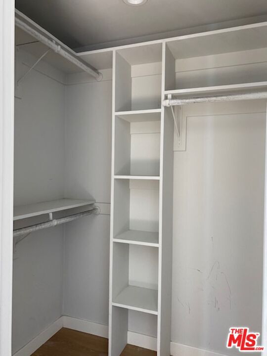 Foto del edificio - 4937 1/2 20th St