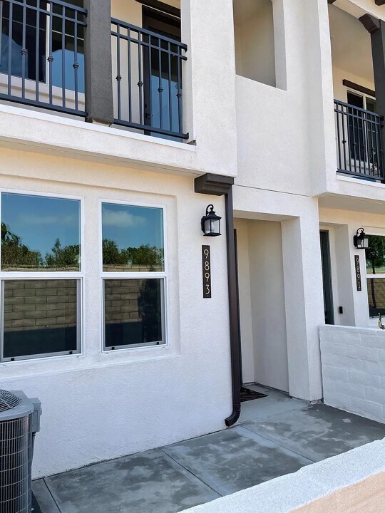 9893 Bria Ln, Garden Grove, CA 92844 Townhome Rentals in Garden Grove CA