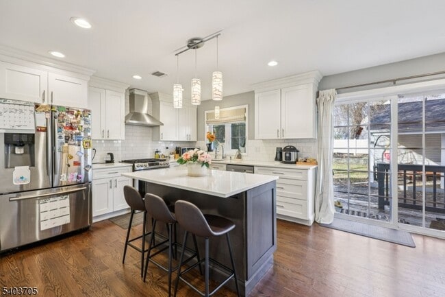 Foto del edificio - 3-11 Lyons Ave