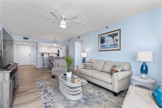 Foto del edificio - 6287 Bahia Del Mar Cir N