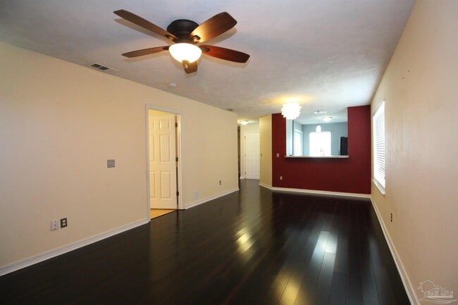Building Photo - 7680 Chablis Cir
