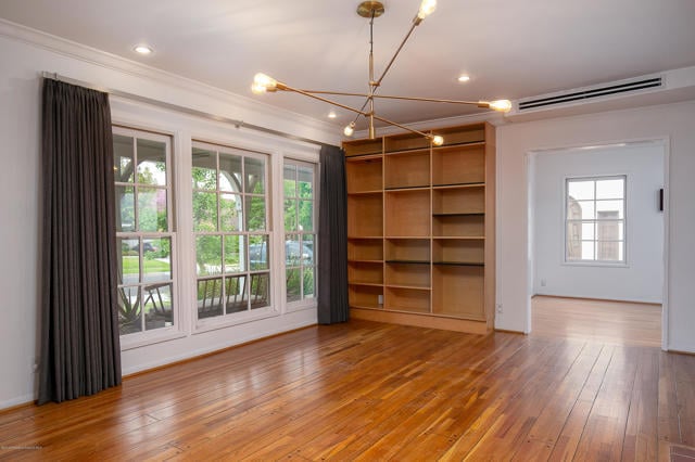 Foto del edificio - 1465 Mirasol Dr