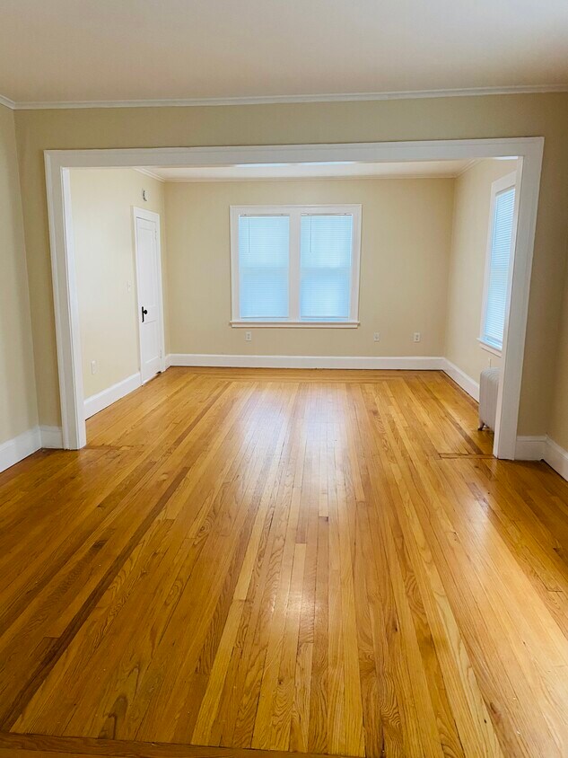 Foto principal - 142 Grand St