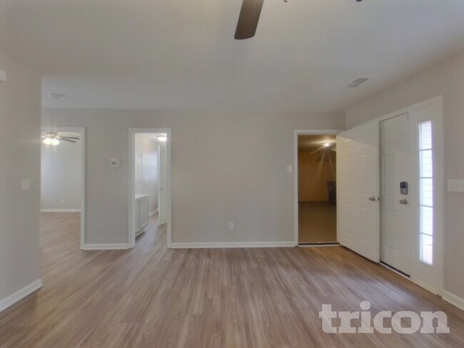 Foto del edificio - 337 Winding Canyon Dr