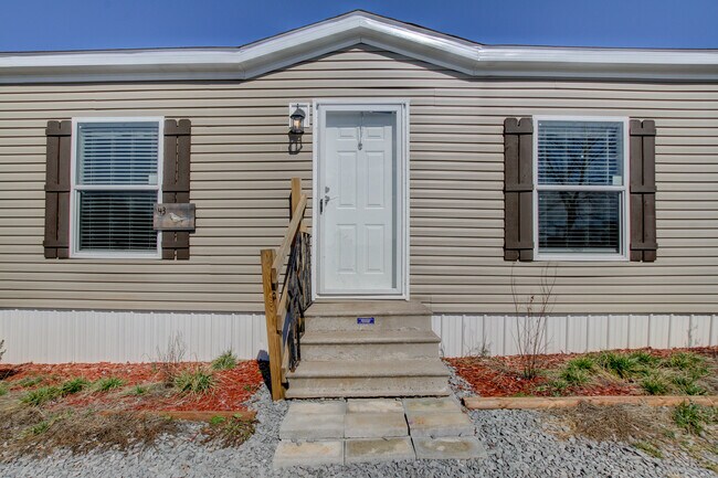 Foto del edificio - 5233 Clarksville Rd