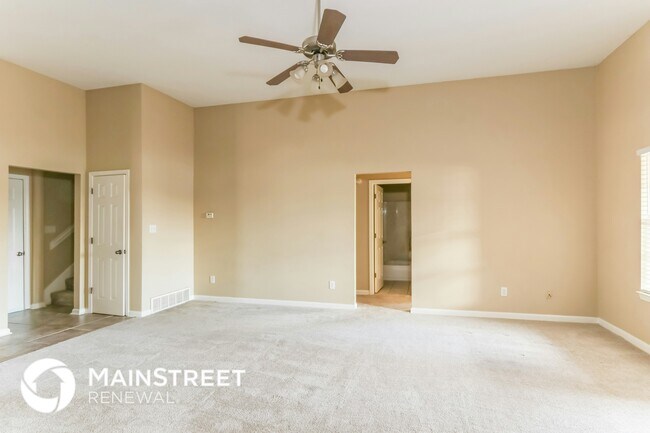 Foto del edificio - 9723 Tucker Creek Cove