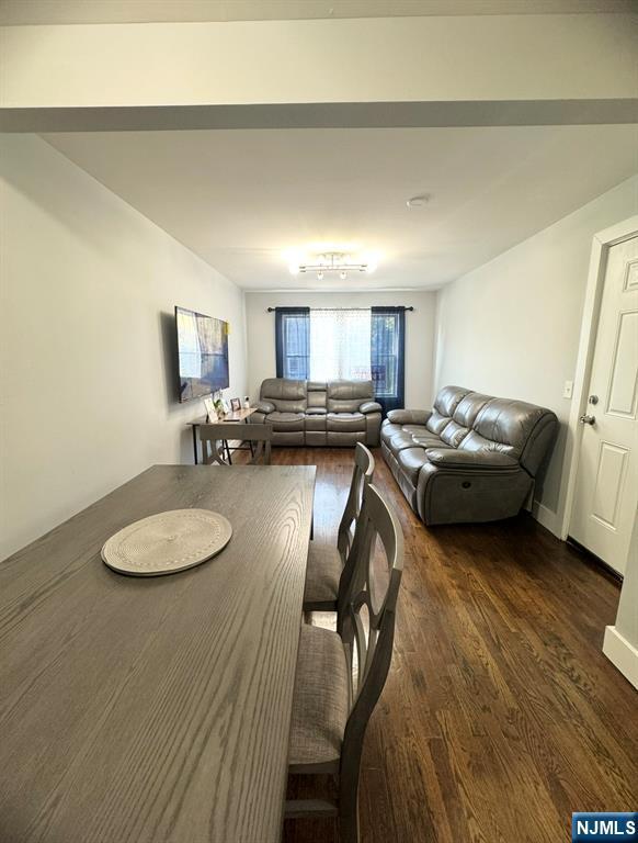 Foto del edificio - 120 Hamilton Ave