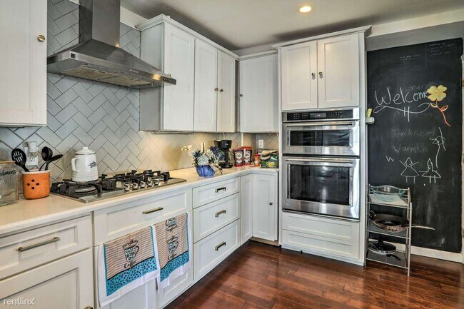Foto del edificio - 2 br, 1.5 bath House - 44 Birch Avenue
