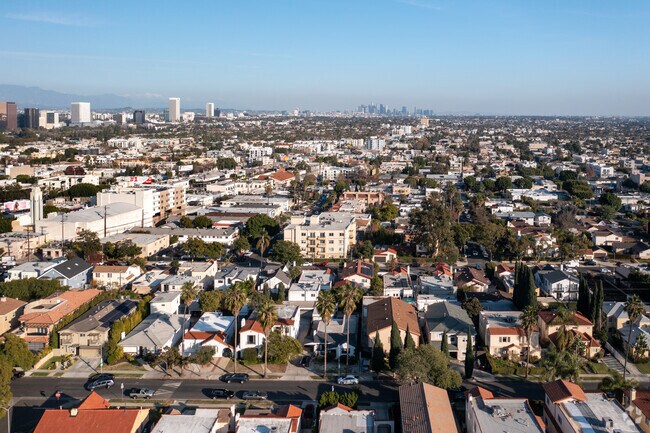 Aerial Photo - 8555 Cashio St