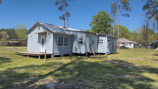 Building Photo - 18397 Deer Glen W Dr