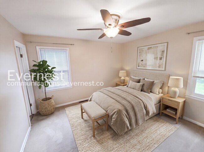 Foto del edificio - 2904 N Chippewa Dr