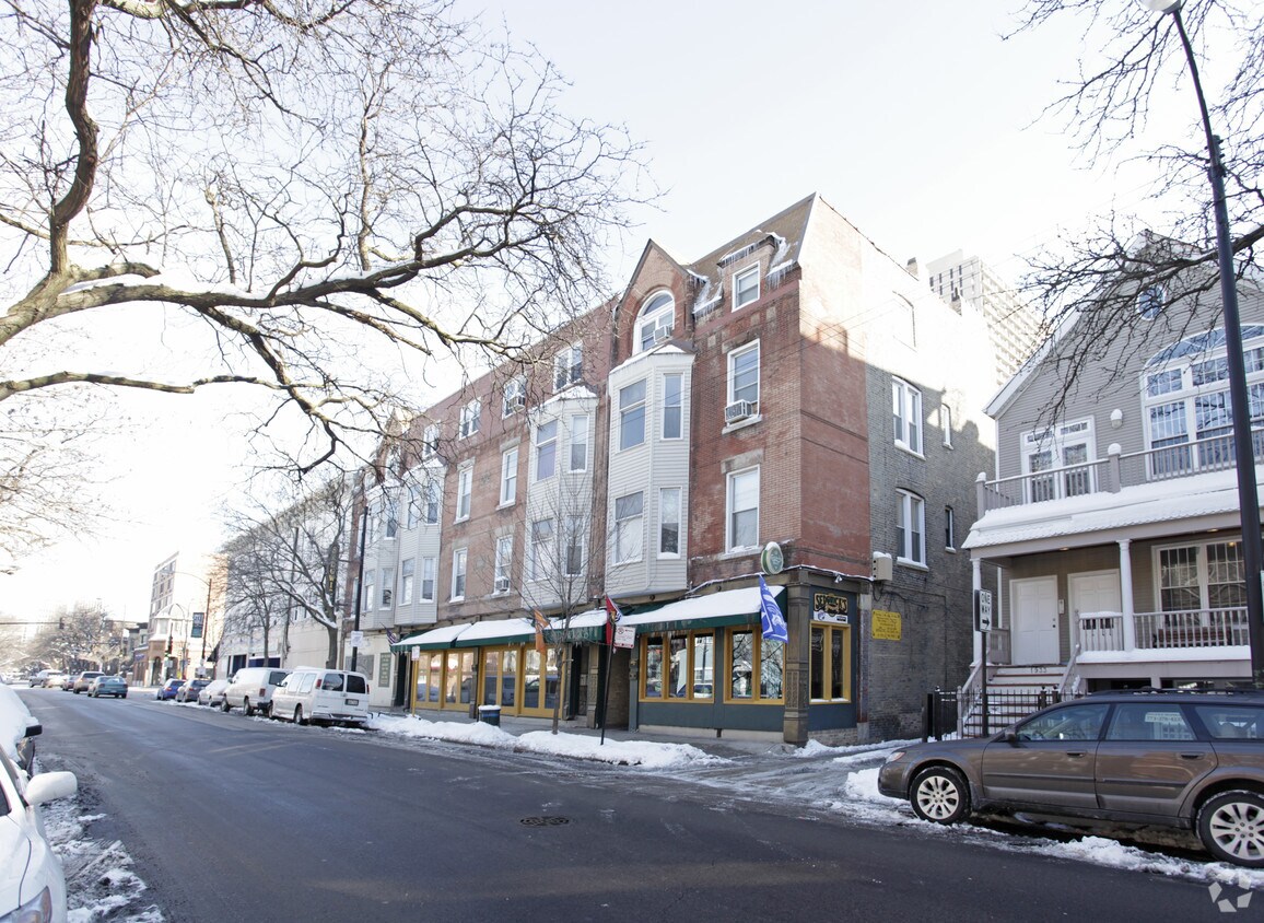 1935 N Sedgwick St Apartments in Chicago, IL
