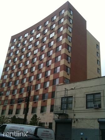 Foto del edificio - 810 E 152nd St