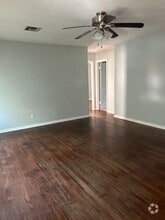 Building Photo - 1110 W Apache St