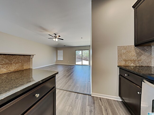Building Photo - 50 Briar Rdg Ln