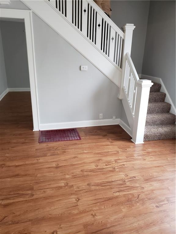 Building Photo - 4933 E University Ave