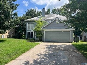 Building Photo - 2524 Autumn Ridge Dr SW