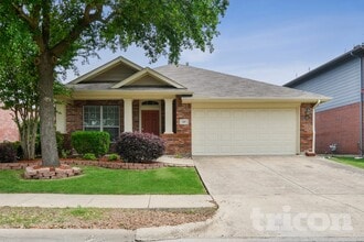 Building Photo - 369 Magnolia Dr