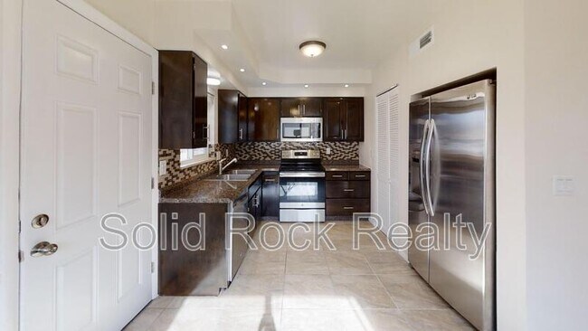 Foto del edificio - 4520 Galley Rd