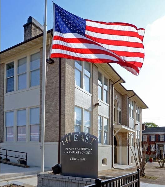 Primary Photo - 141 East