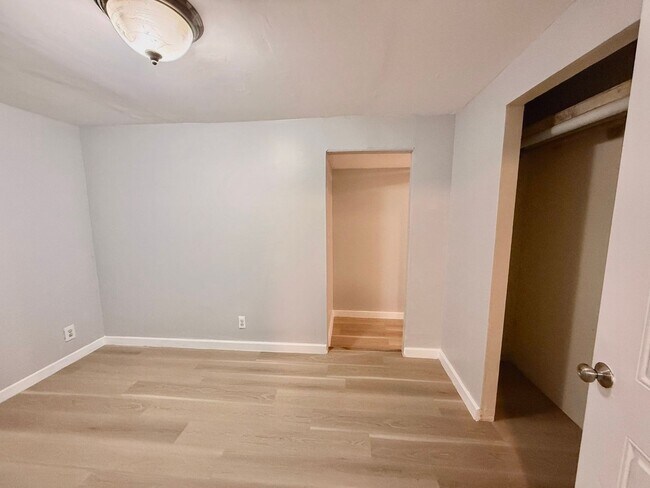 Foto del edificio - 2630 Stanton Ave