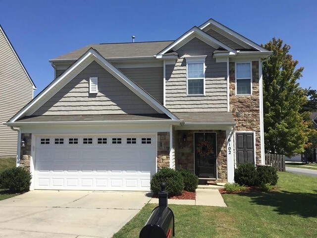 Foto principal - 6102 Lighted Way Ln