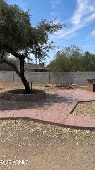 Building Photo - 3935 N Del Monte Dr