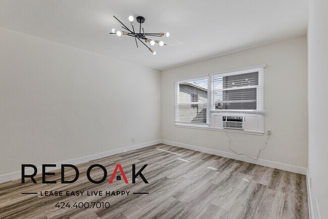 Foto del edificio - 508 Normandie Ave