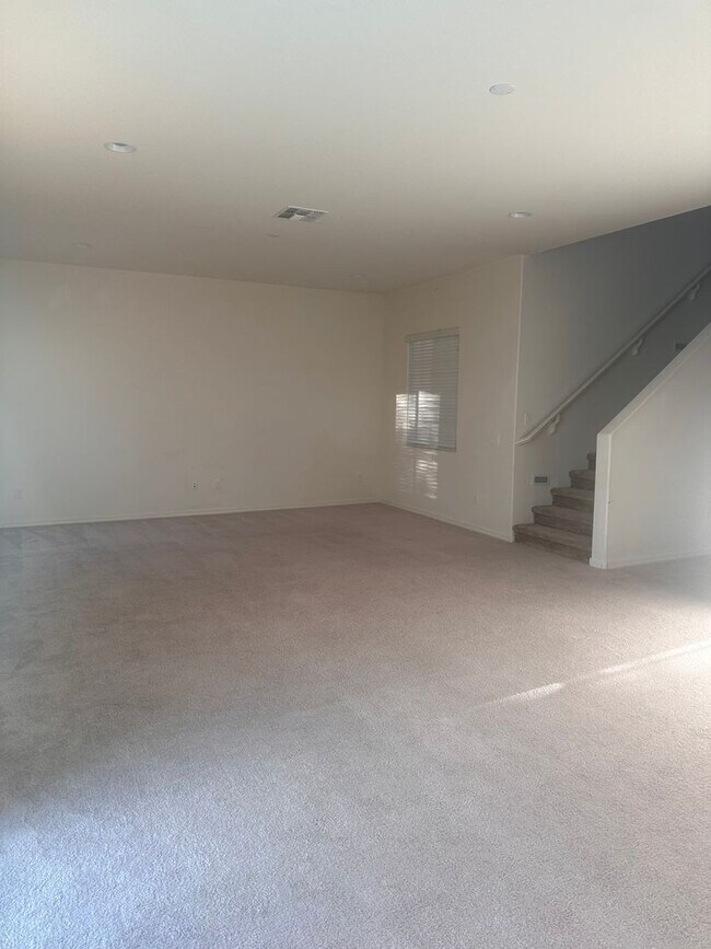 Foto del edificio - Beautiful Property in Oro Valley - 4 Bedroom 2.5 Bath
