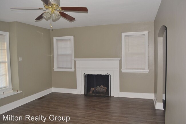Building Photo - 3 br, 1.5 bath House - 527 S 3rd Street