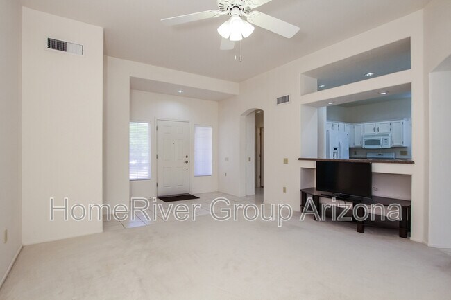 Foto del edificio - 13441 W Caraway Dr