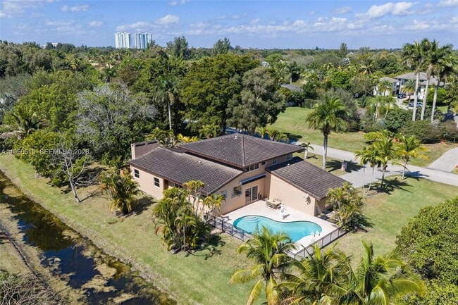 Building Photo - 11400 NW 19th St