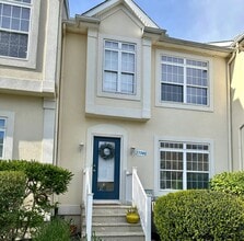 Building Photo - 17380 Taramino Pl