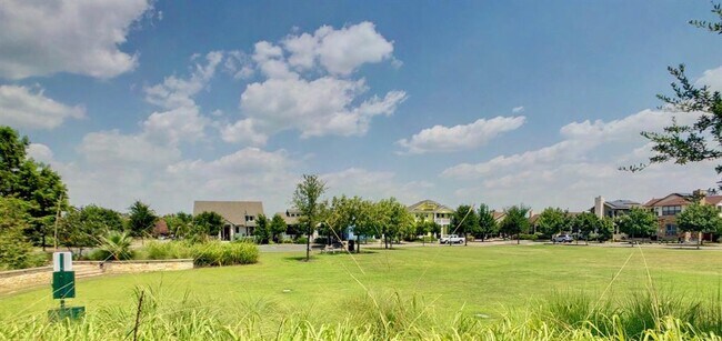 Foto del edificio - 4016 Pinckney St