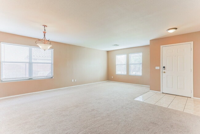 Foto del edificio - 3354 S Colt Dr