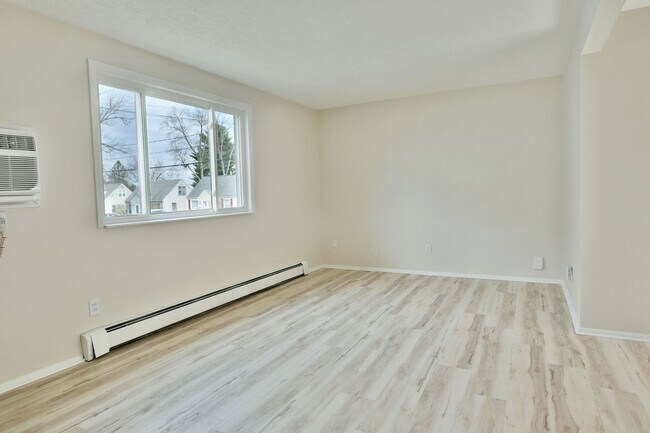 Foto del edificio - 72-78 S Roanoke