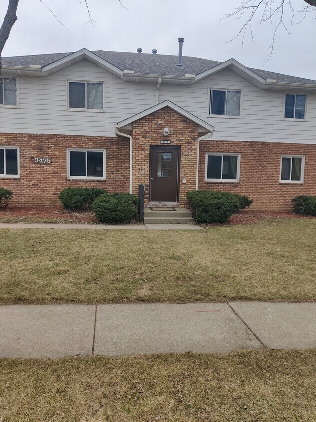 Foto del edificio - 3475 N Willow Ct
