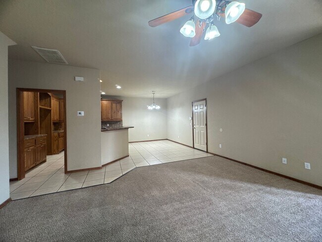 Foto del edificio - Great duplex for rent in Moore!