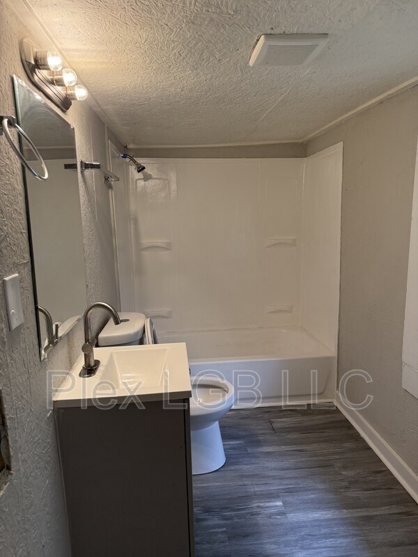 Foto del edificio - 622 Smoot St