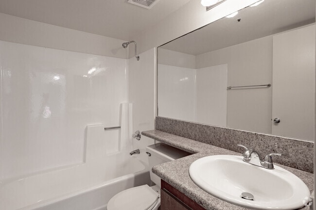 1HAB, 1BA - Baño de 700 pies cuadrados - Harbor Village Apartments