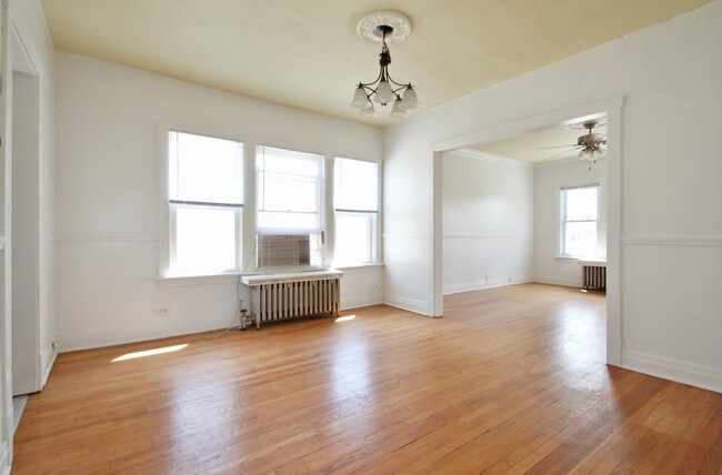 Building Photo - 8717 Callie Ave