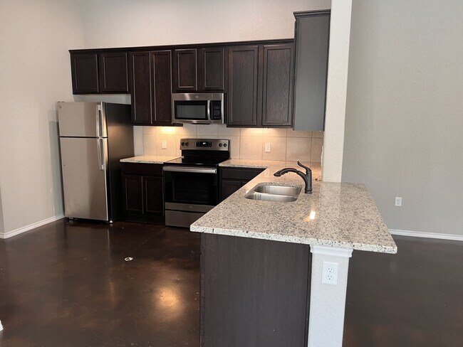 Foto del edificio - 1137-1139 Stanley Wy