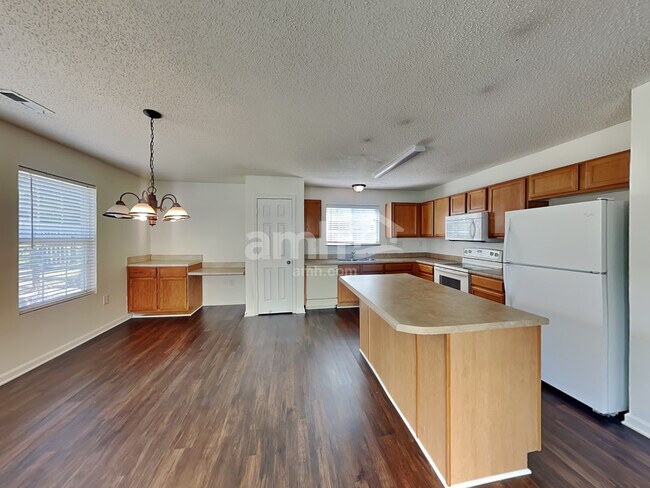 Foto del edificio - 4409 Red Hook Rd