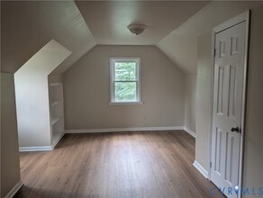Building Photo - 726 Jefferson Pl