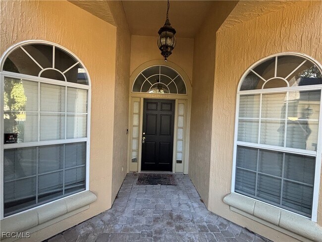 Foto del edificio - 1384 Eagle Crossing Dr