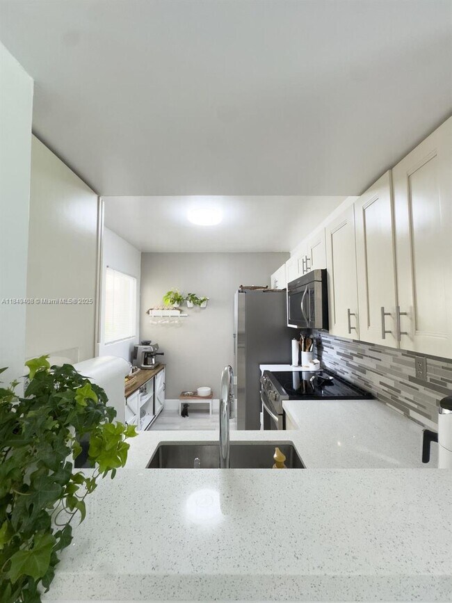 Foto del edificio - 1112 NW 125th Pl