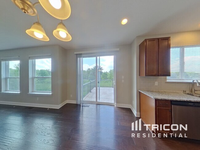 Foto del edificio - 4292 Cottagewood Ct