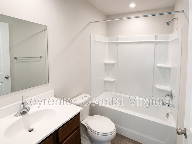 Building Photo - 116 Sourgum Ln